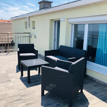 Nikola- Family Szálloda 2*