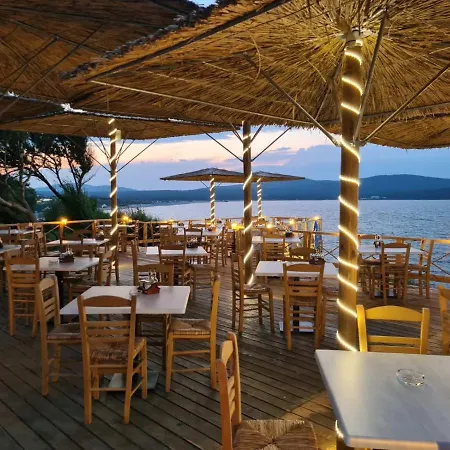 Nikola- Family Szálloda 2*