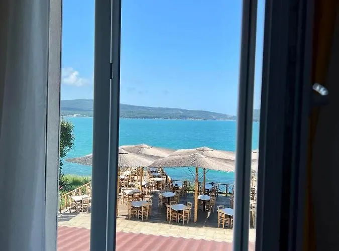 Nikola- Family Ξενοδοχείο 2*