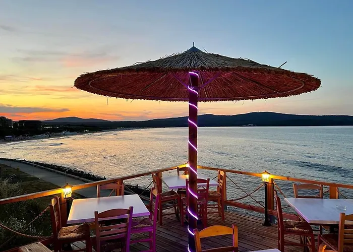 Ξενοδοχείο Nikola- Family Πριμόρσκο