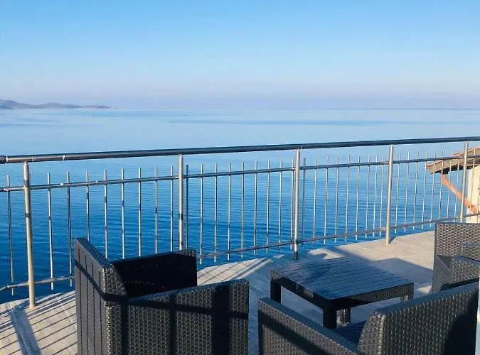 فندق Nikola- Family بريمورسكو