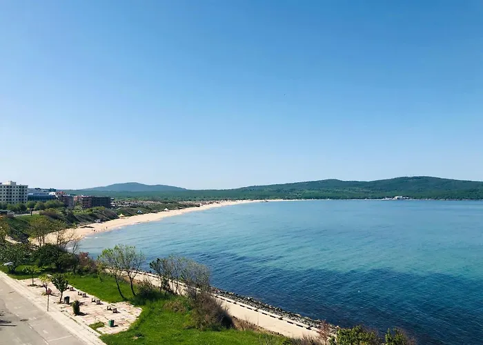 Nikola- Family 2* Πριμόρσκο