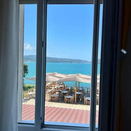 Nikola- Family Hotell 2*