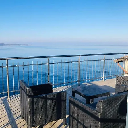 호텔 Nikola- Family 프리모르스코